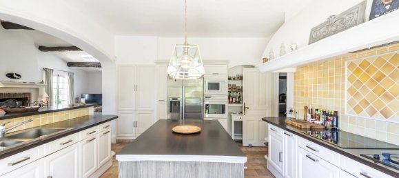 3 Schlafzimmer Villa in Saint-Paul-de-Vence, France, Nr. 57 11