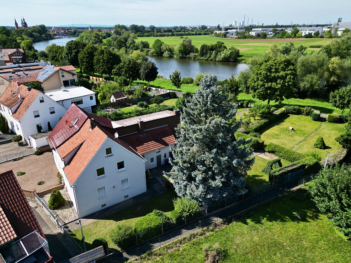 2 غرف نوم تاون هاوس في Offenbach, Germany رقم 344377