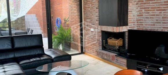 5 bedrooms Villa in Castelldefels, Spain No. 16333 3