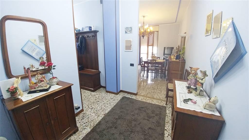 4-Zimmer Wohnung in Tortona, Italy, Nr. 86228