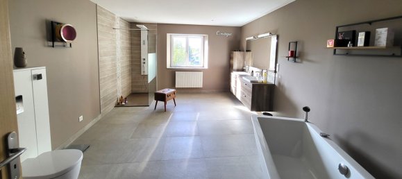 4 Schlafzimmer Haus in Hergugney, France, Nr. 158499 10