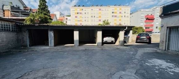 Edificio de 21 habitación en Konstanz, Germany No. 17567 14