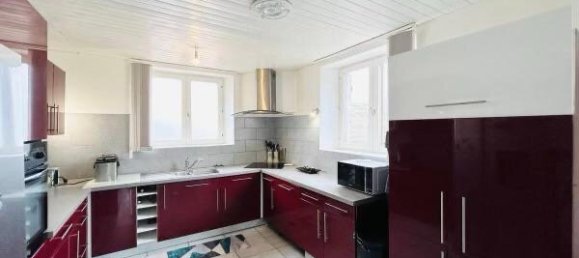 5 Schlafzimmer Haus in Saint-Die-des-Vosges, France, Nr. 53792 10