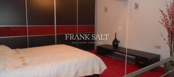 1 bedroom Maisonette in Senglea, Malta No. 3856 9