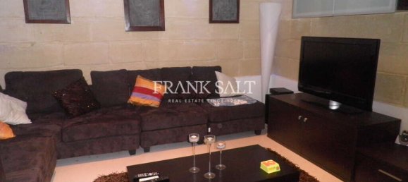 1 bedroom Maisonette in Senglea, Malta No. 3856 12