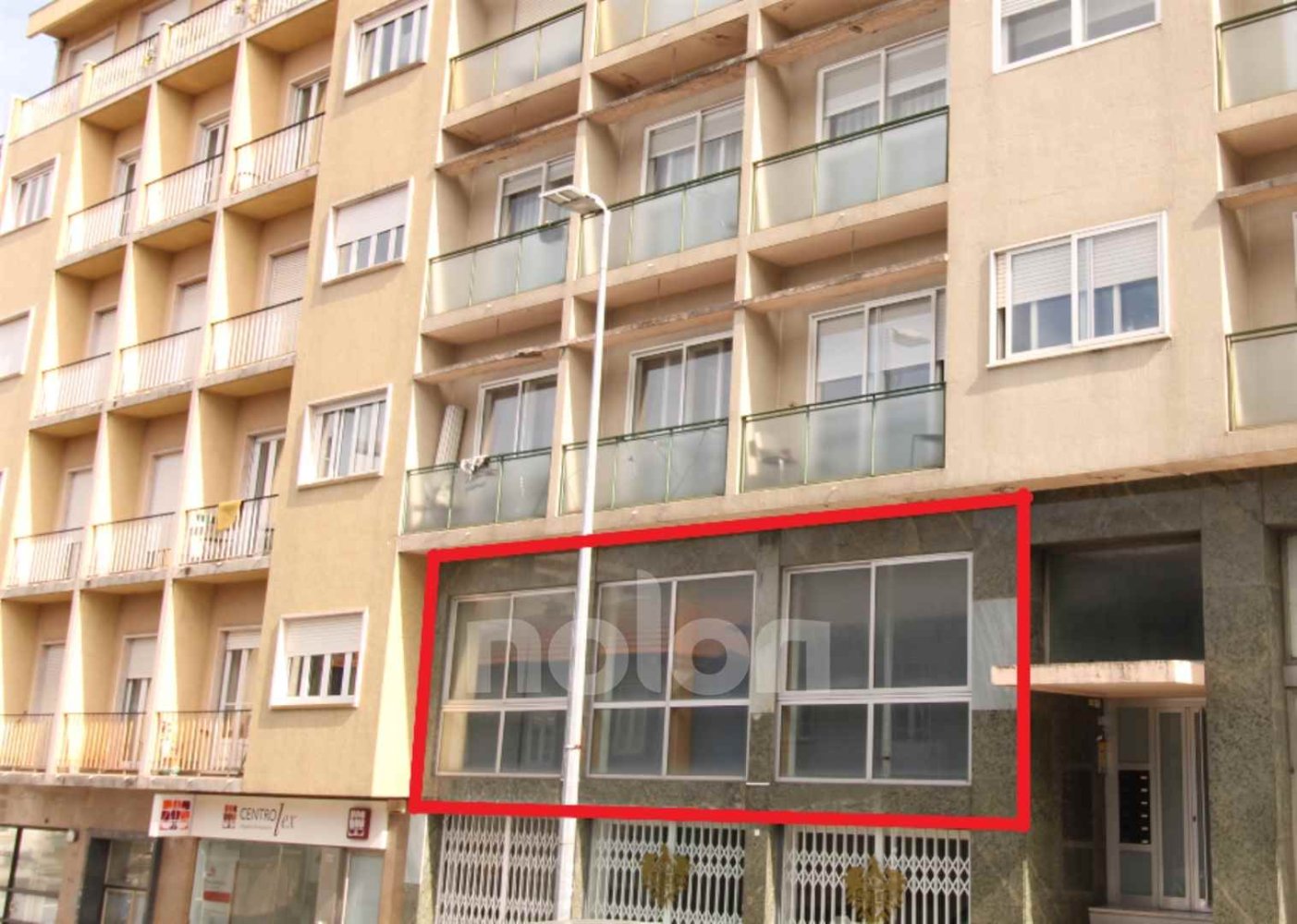 Офис 197м² в Порту, Португалия № 63792