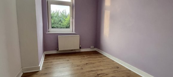 3 bedrooms Commercial property in Kent, United Kingdom No. 6181 2