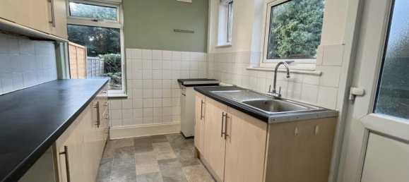 3 bedrooms Commercial property in Kent, United Kingdom No. 6181 14