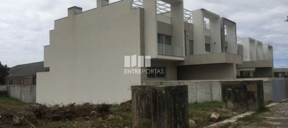 249m² Land in Viana do Castelo, Portugal No. 154449 12