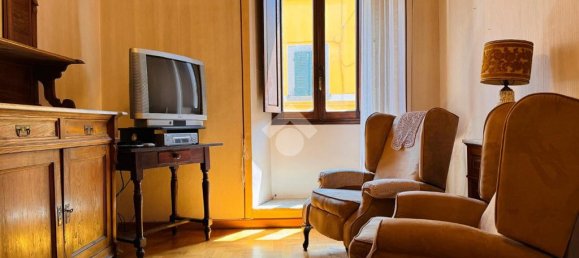 Edifício T8 em Soriano nel Cimino, Italy N.º 52345 23