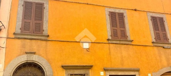 Edifício T8 em Soriano nel Cimino, Italy N.º 52345 10