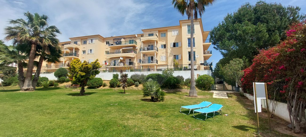 1 bedroom Apartment in Albufeira, Portugal No. 74661