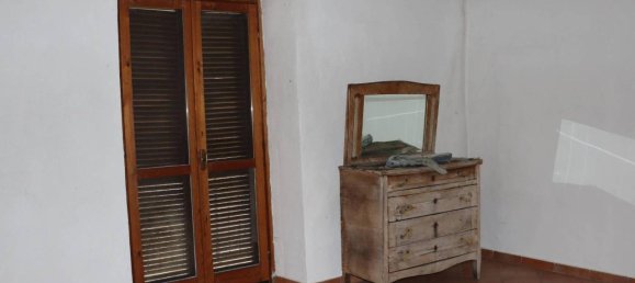 4 rooms Villa in Santo Stefano Belbo, Italy No. 165579 12