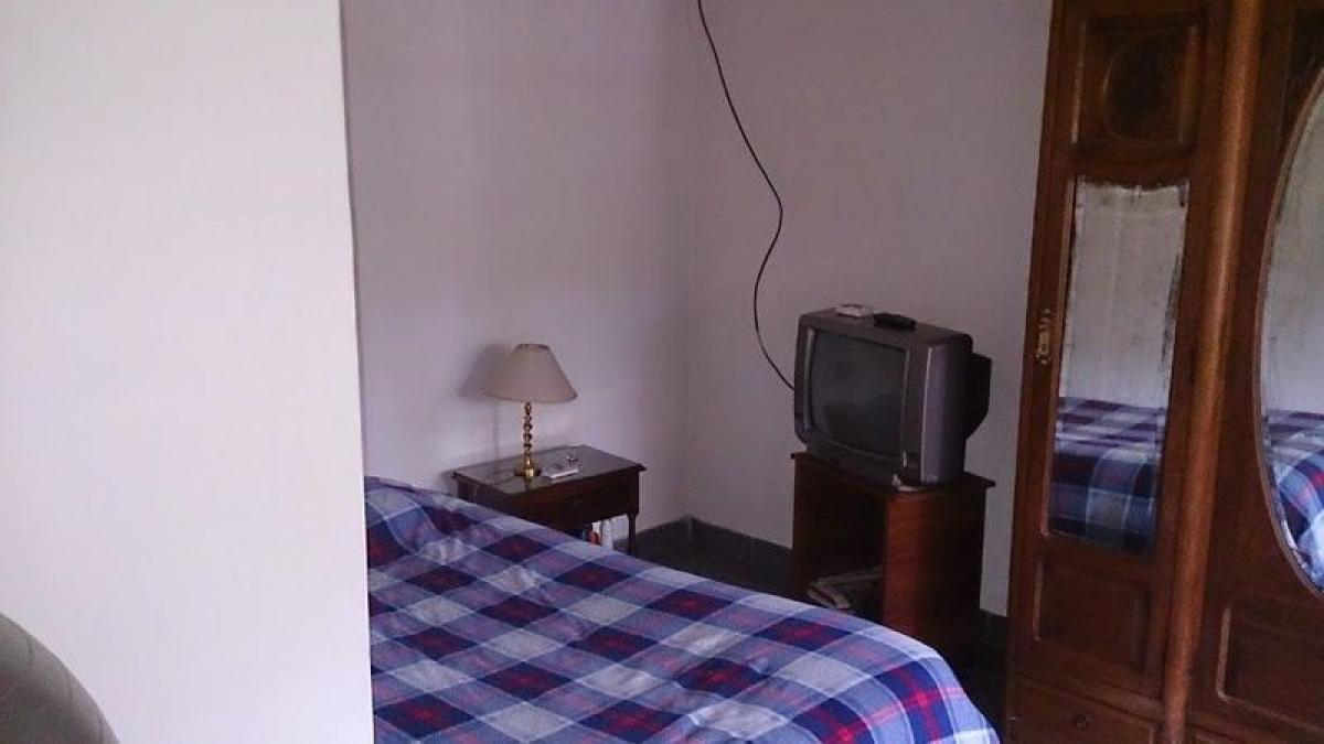 3 Schlafzimmer Haus in Almirante Brown, Argentina, Nr. 65108