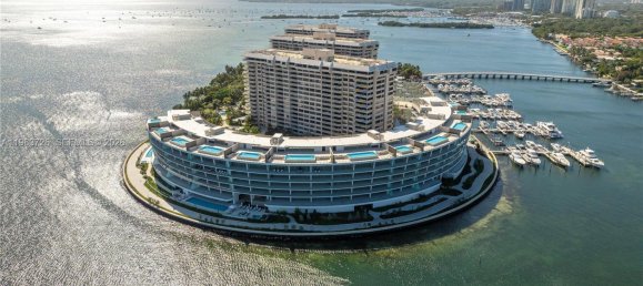 4 dormitorios propiedad comercial en venta en Miami, Miami-Dade, Florida, USA № 614818 10