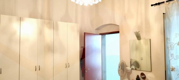 3 rooms House in Bari, Italy No. 17221 18