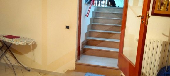 3 rooms House in Bari, Italy No. 17221 8