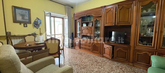 2 bedrooms Apartment in Pomezia, Italy No. 349071 3