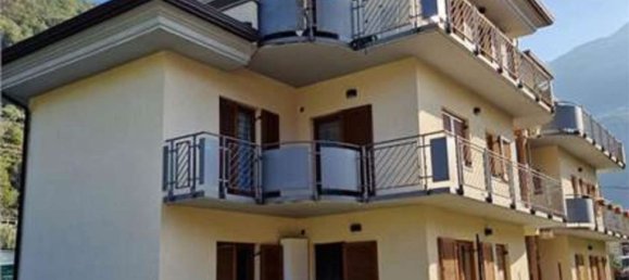 5 bedrooms Apartment in Donnas, Italy No. 333033 32