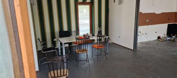 5 bedrooms Apartment in Donnas, Italy No. 333033 4