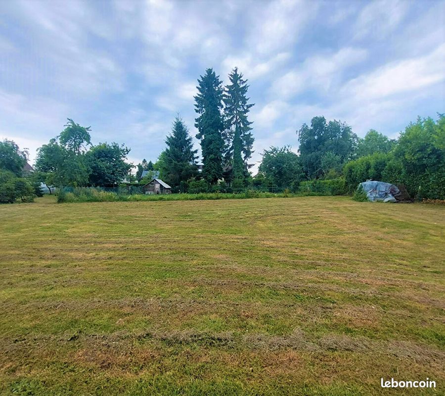 Земельный участок 1051м² в Приморская Сена, Франция № 354141