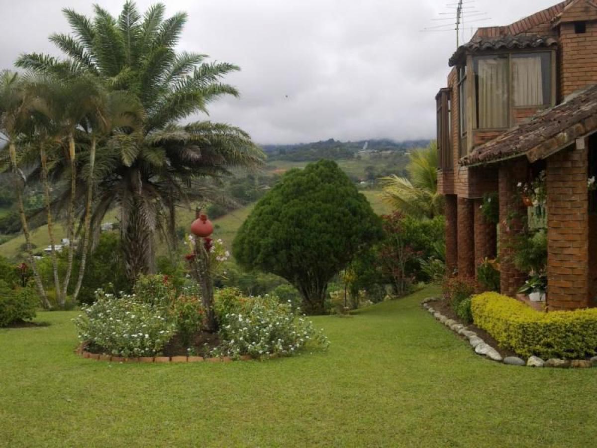 4 bedrooms House in Valle del Cauca, Colombia No. 5864