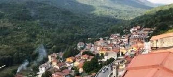 4 rooms House in Capistrello, Italy No. 254215 9