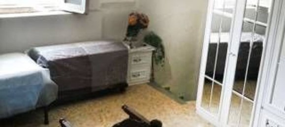 4 rooms House in Capistrello, Italy No. 254215 3