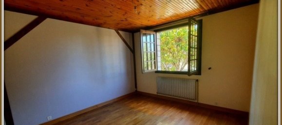 3 غرف نوم منزل في Saint-Amand-Montrond, France رقم 85012 10