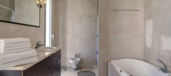 Villa de 6 dormitorios en Manilva, Spain No. 147291 27