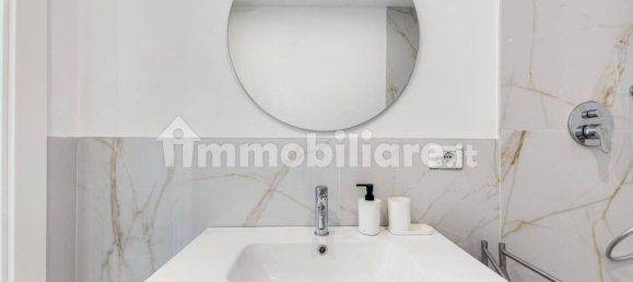 1 bedroom Apartment in Milan, Italy No. 277004 12