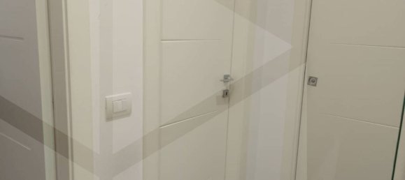 5-salle Appartement à Bari, Italy No. 32761 33