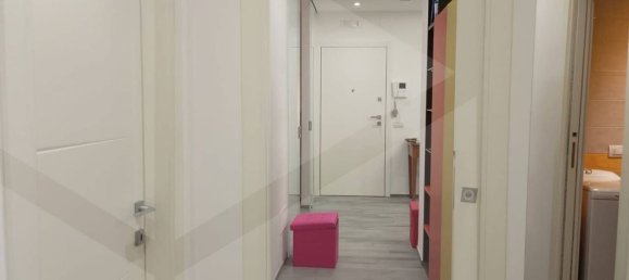 5-salle Appartement à Bari, Italy No. 32761 25