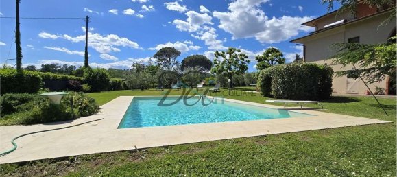 22 rooms Villa in Capannori, Italy No. 278137 3