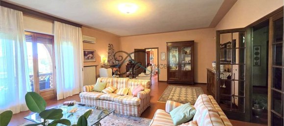 22 rooms Villa in Capannori, Italy No. 278137 11