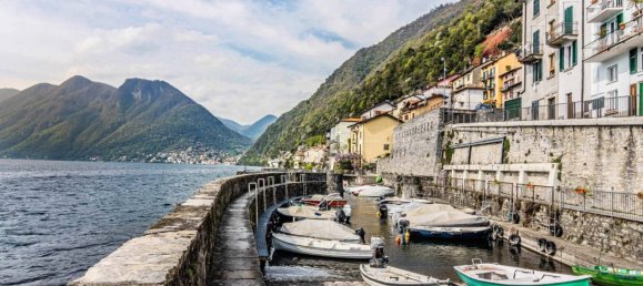 2 bedrooms House in Colonno, Italy No. 360189 12