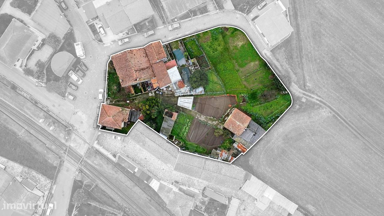 Casa de 5 dormitorios en Matosinhos, Portugal No. 188980