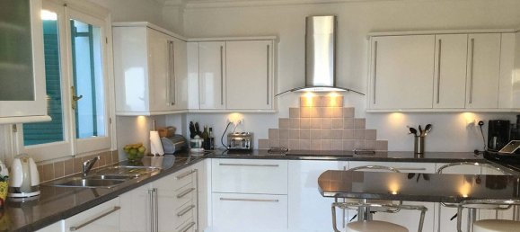 5 bedrooms Villa in Corfu, Greece No. 6484 17