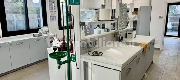 Escritório em Lainate, Italy 540 m² N.º 317765 9