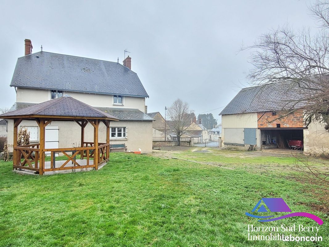 Casa T4 em Pruniers, France N.º 56513