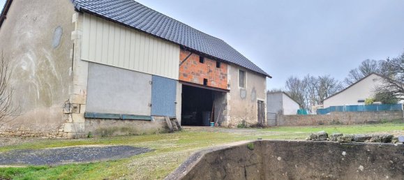 Casa T4 em Pruniers, France N.º 56513 2