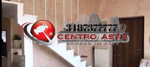 4 bedrooms Apartment in Rome, Italy No. 325493 3