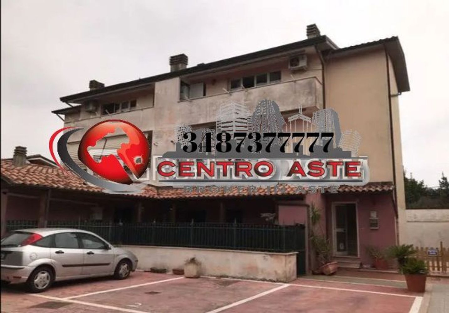 4 bedrooms Apartment in Rome, Italy No. 325493