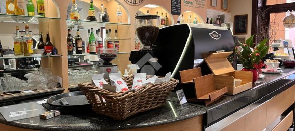 70m² Commercial property in Bologna, Italy No. 92102 5