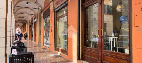 70m² Commercial property in Bologna, Italy No. 92102 3