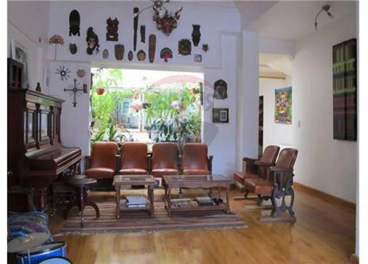 6 bedrooms House in Buenos Aires, Argentina No. 103370