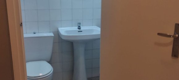 Propiedad comercial en Barcelona, Spain 81 m² No. 178918 8