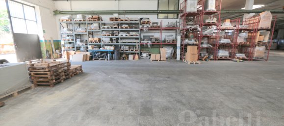 Imóvel comercial de 1 divisão em Lonate Pozzolo, Italy N.º 294723 2