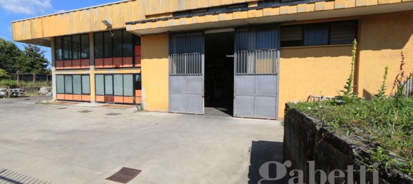 Imóvel comercial de 1 divisão em Lonate Pozzolo, Italy N.º 294723 8