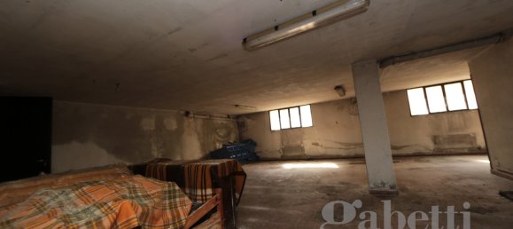 Imóvel comercial de 1 divisão em Lonate Pozzolo, Italy N.º 294723 30